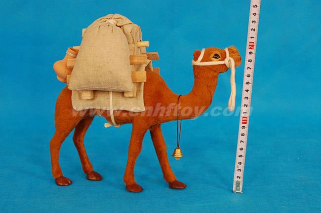 皮毛玩(wán)具駱駝：LT015義烏楚傑工藝品有限公司