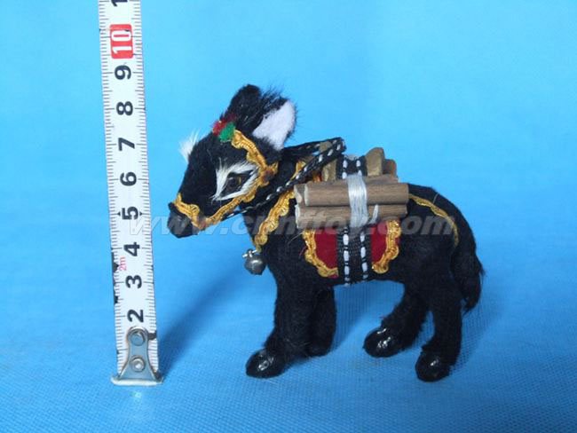 皮毛玩(wán)具驢：LV219義烏楚傑工藝品有限公司