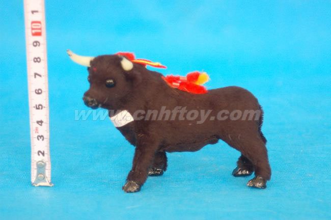 皮毛玩(wán)具牛：N116義烏楚傑工藝品有限公司