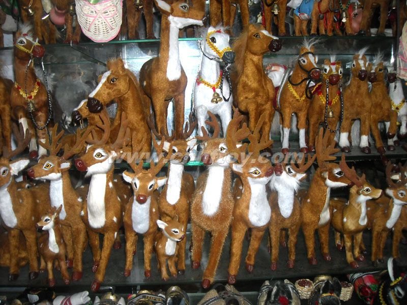 展廳一(yī)角：15義烏楚傑工藝品有限公司